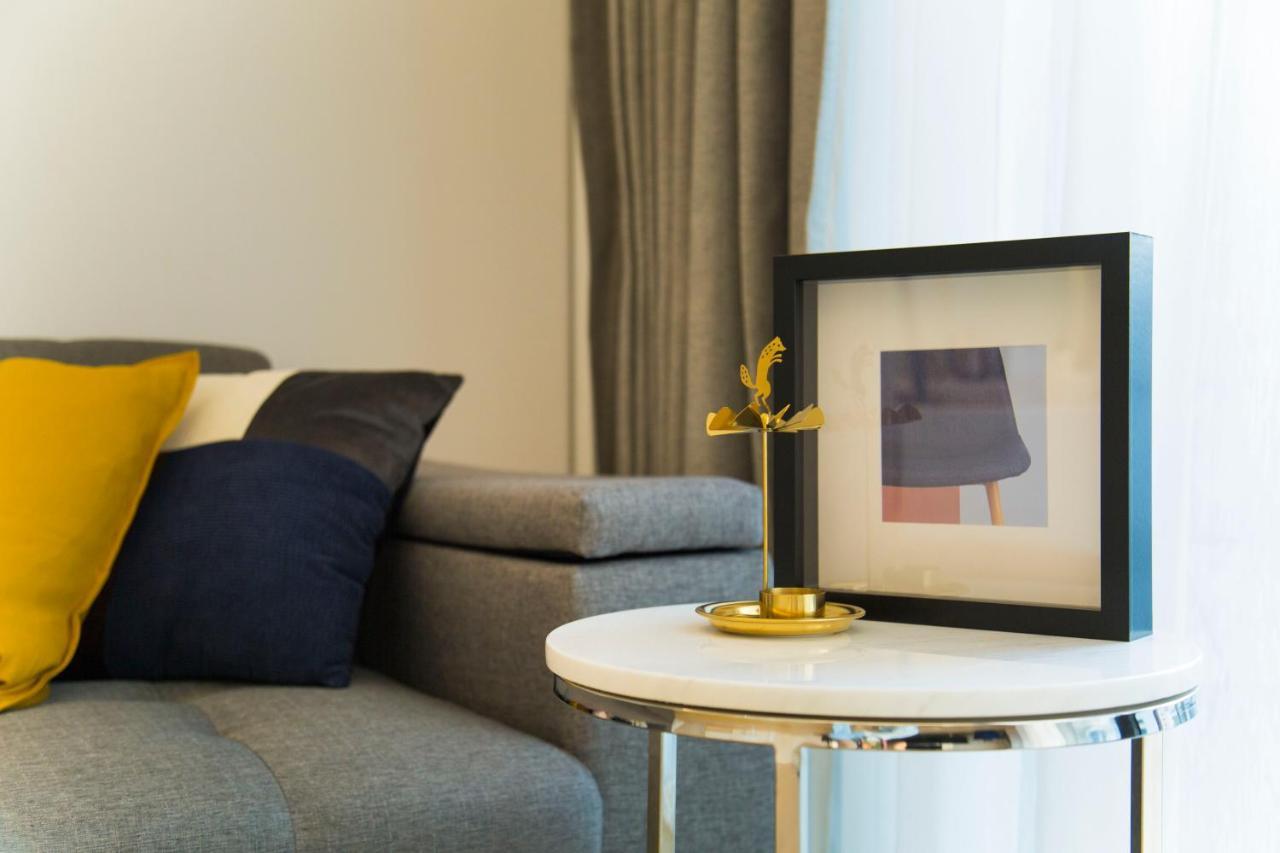 Апартаменти Sukhumvit 11#Luxury#Pool#Gym#Bts Nana&Mrt Sukhumvit#1Br#Max4Ppl Бангкок Екстер'єр фото