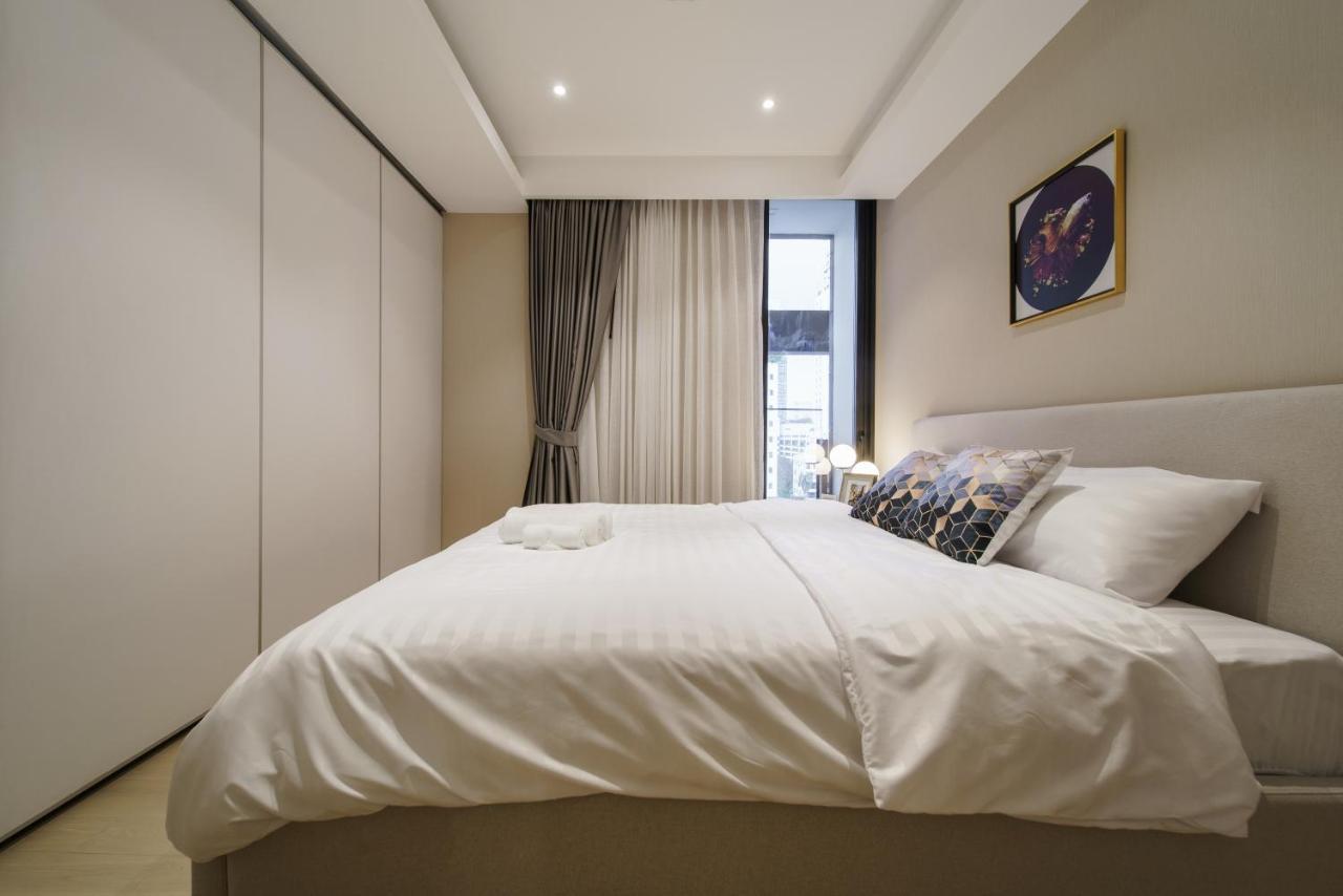 Апартаменти Sukhumvit 11#Luxury#Pool#Gym#Bts Nana&Mrt Sukhumvit#1Br#Max4Ppl Бангкок Екстер'єр фото