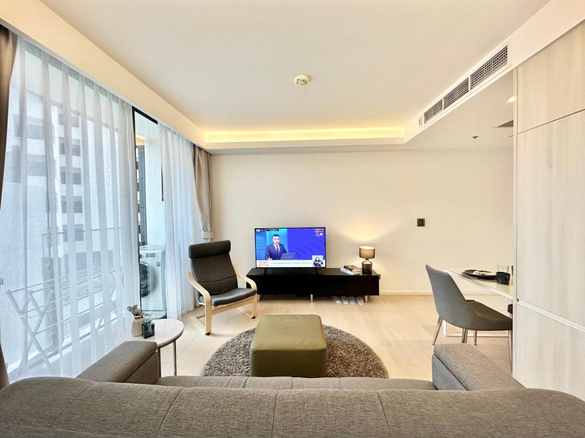Апартаменти Sukhumvit 11#Luxury#Pool#Gym#Bts Nana&Mrt Sukhumvit#1Br#Max4Ppl Бангкок Екстер'єр фото