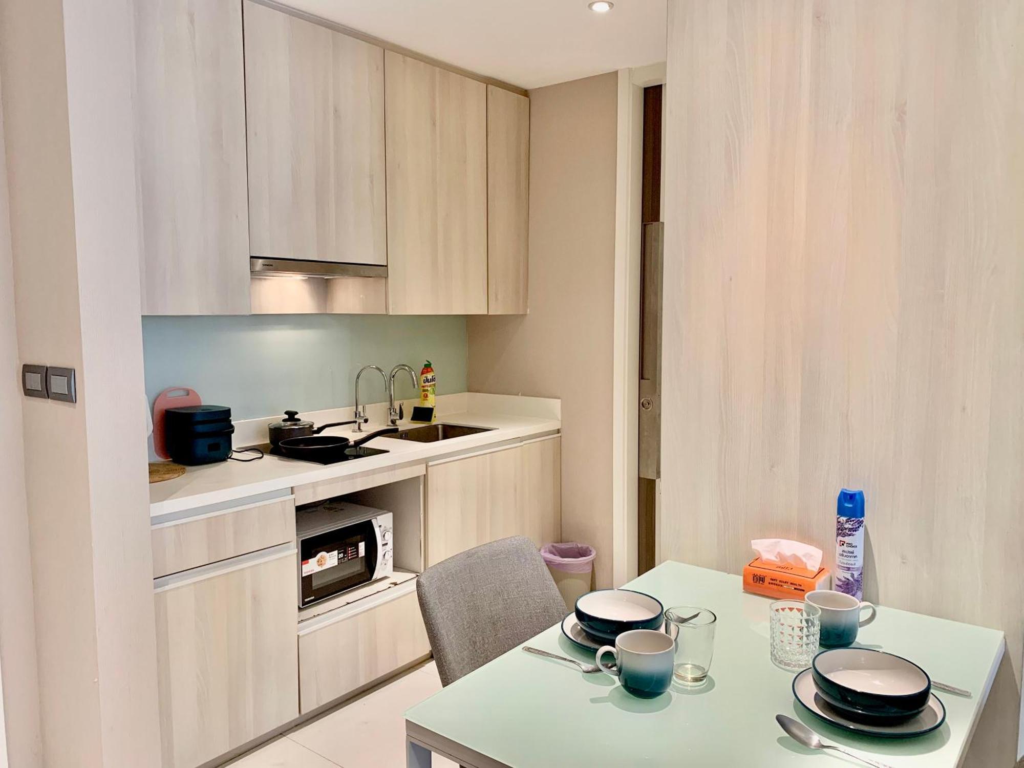 Апартаменти Sukhumvit 11#Luxury#Pool#Gym#Bts Nana&Mrt Sukhumvit#1Br#Max4Ppl Бангкок Екстер'єр фото